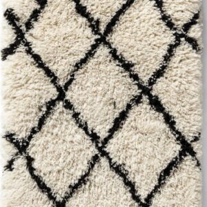 WOOLEN SHAGGY RUG NEW ZEALAND WOOL